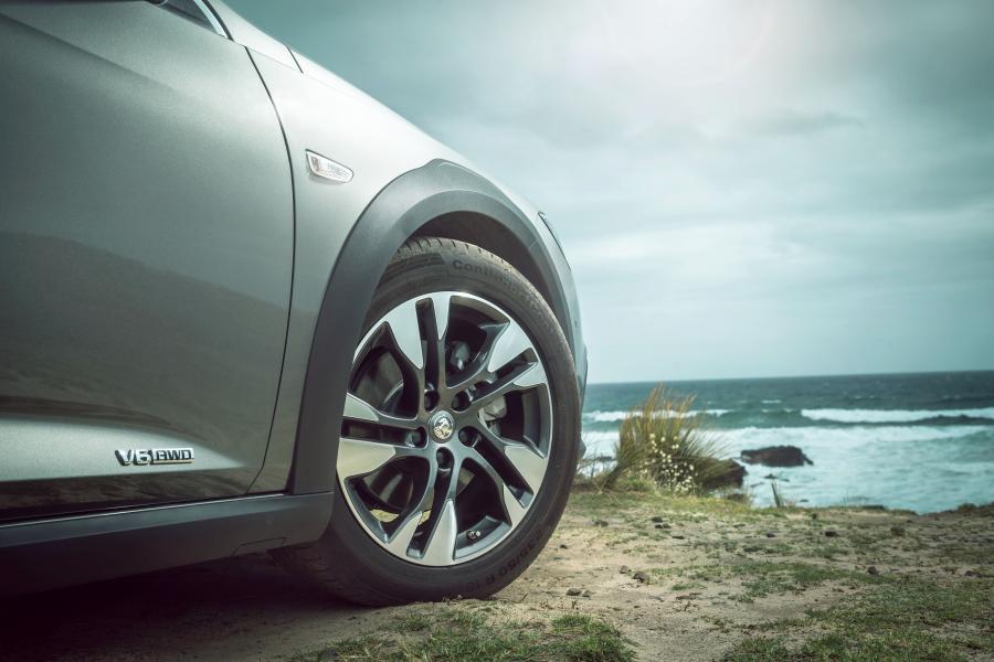 Колеса Holden Calais V Tourer (ZB) 2018 года  (фото 9 из 42)